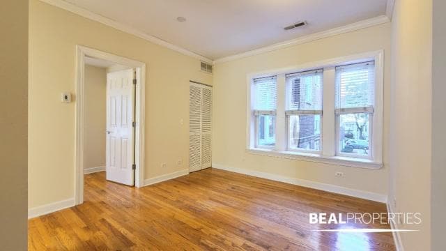 Building Photo - 2 bedroom in CHICAGO IL 60657