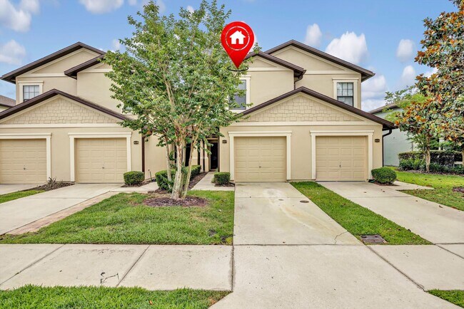 Building Photo - Townhome in Prime Location – Water Views &...
