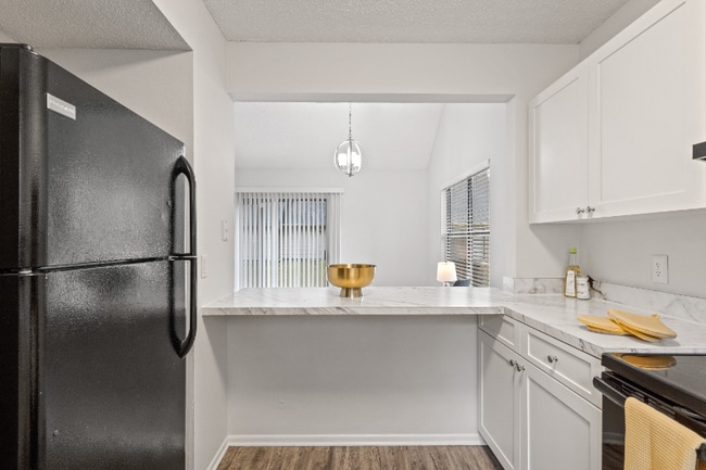 Photo - 2550 W Bird St Townhome