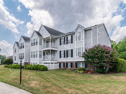 Foto del edificio - 9389 Horse Castle Ct