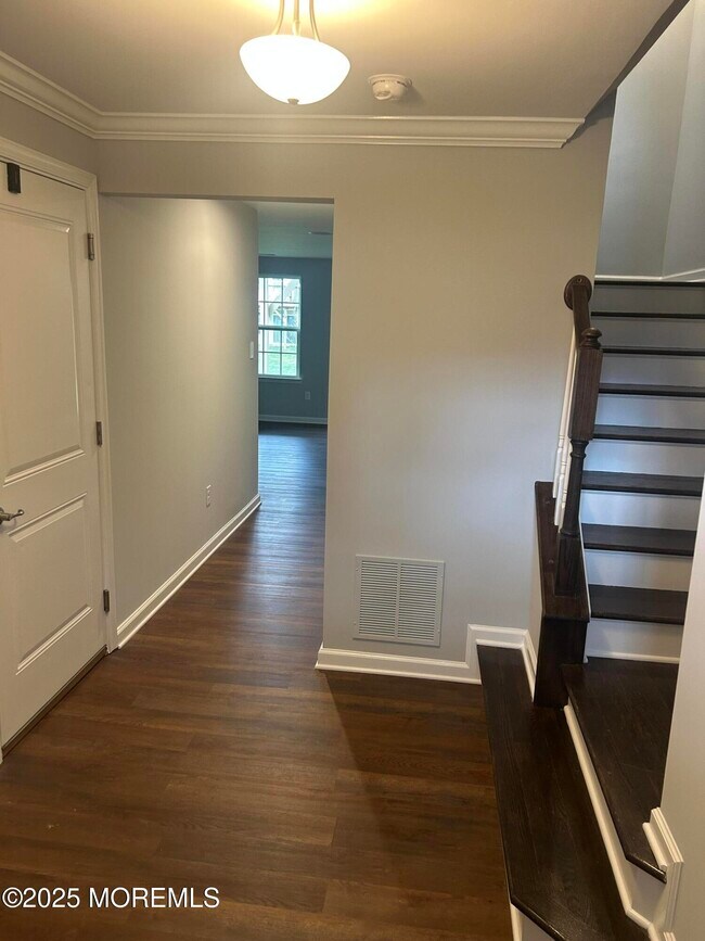 Building Photo - 201 Rio Grande Dr