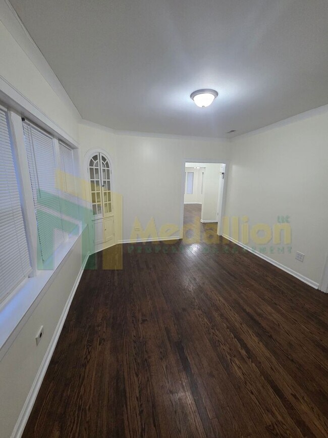 Foto del edificio - 9318 S Loomis St