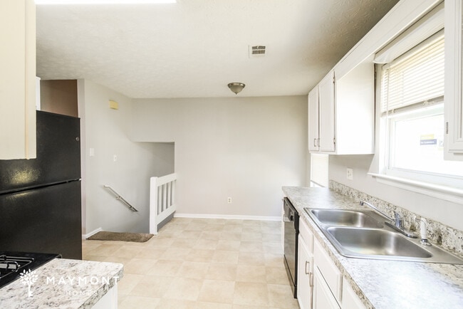 Foto del edificio - 1733 Overlook Way SW