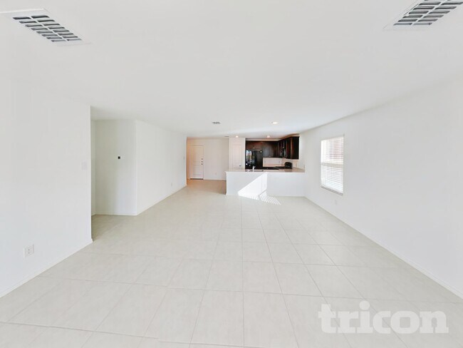Foto del edificio - 8412 Bell Rdg Ln