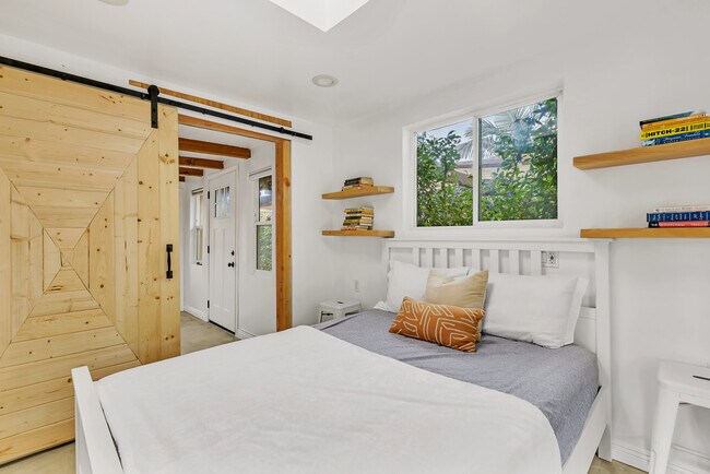 Dormitorio 1 - 718 Vernon Ave