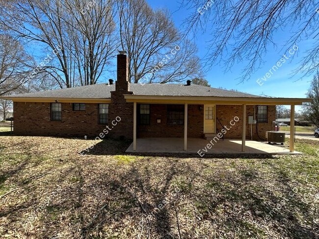 Building Photo - 6787 Pleasant Hill Rd