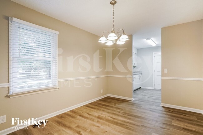 Building Photo - 103 Ware Ct