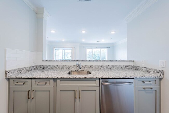 Foto del edificio - 17 Hennery Wy