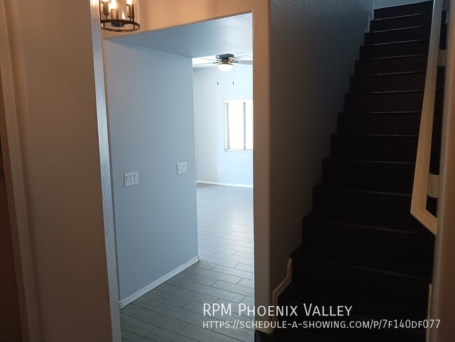 Foto del edificio - Charming Phoenix 3 Bed / 2.5 Bath Townhome...