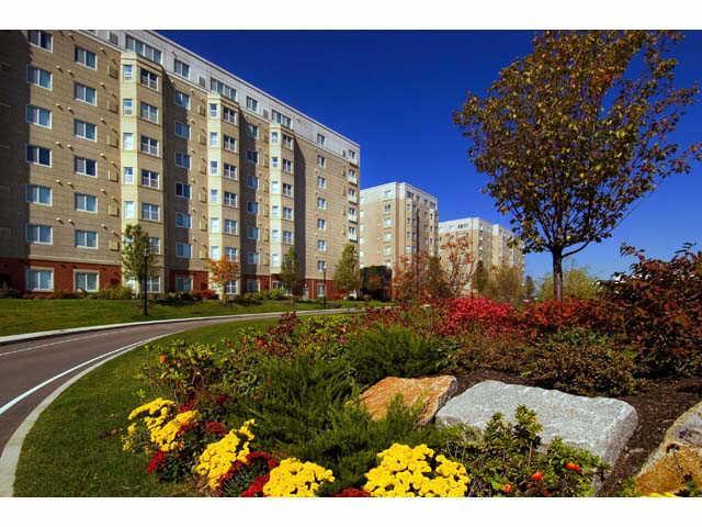 Foto del edificio - 12 Highpoint Cir