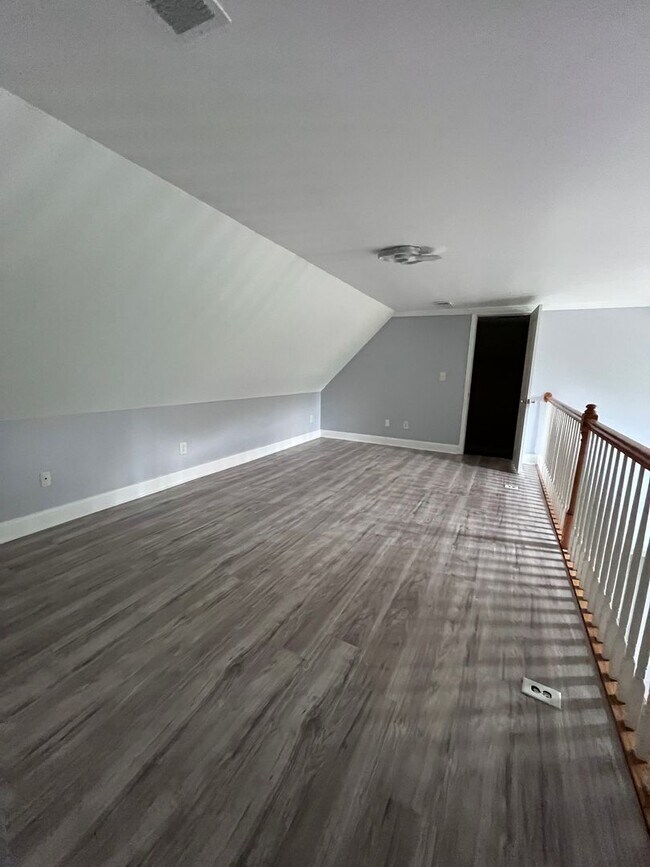 Building Photo - Beautiful Home in Dacula, Great home for f...
