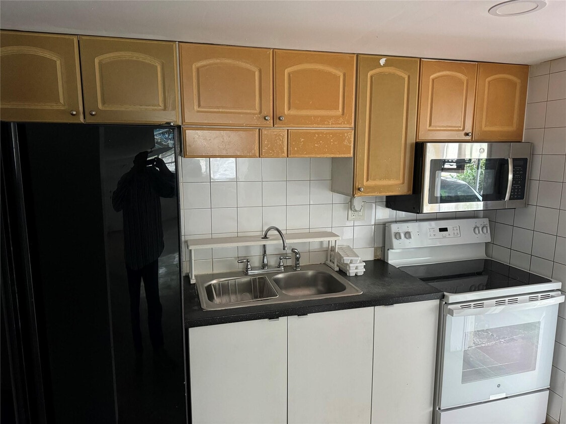 Foto principal - 304 SE 4th Ave