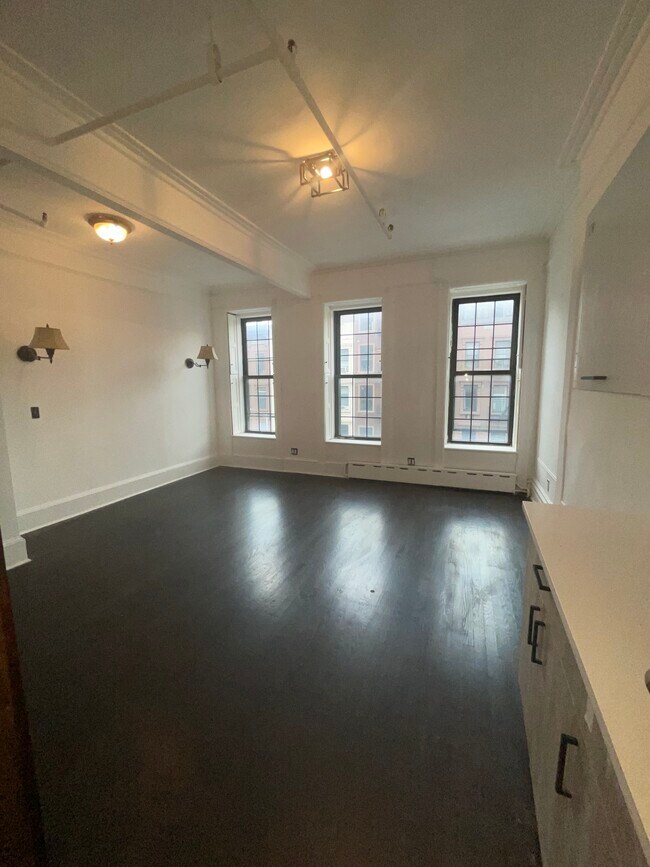 Foto del edificio - 2832 W 19th St