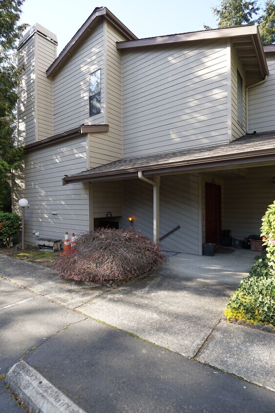 15113 Sunwood Blvd, Tukwila, WA 98188 House Rental in Tukwila, WA