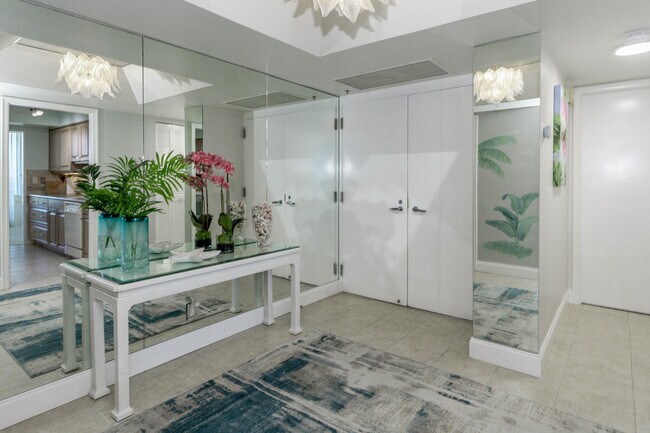 Foto del edificio - 5540 N Ocean Dr