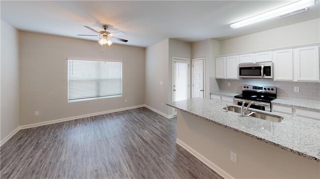 Foto del edificio - 4048 Kingsbrook Blvd