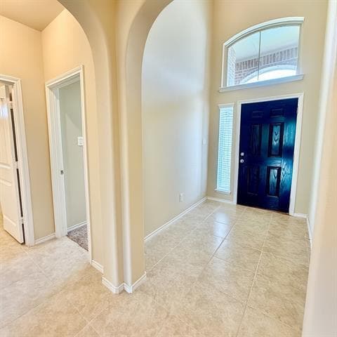 Building Photo - 15841 Oak Pointe Dr