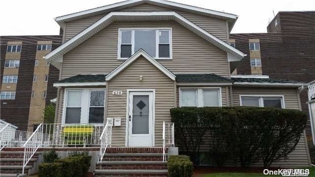Primary Photo - 628 W Penn St