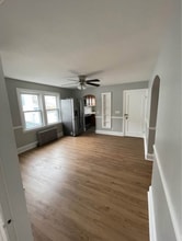 Building Photo - 26 Chaucer St