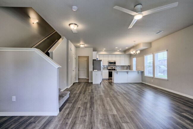 Foto del edificio - 1695 Grand Ave 6