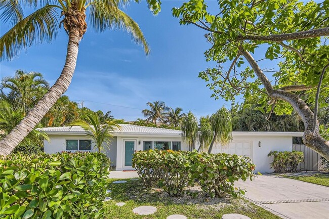 Photo - 262 Bombay Ave House