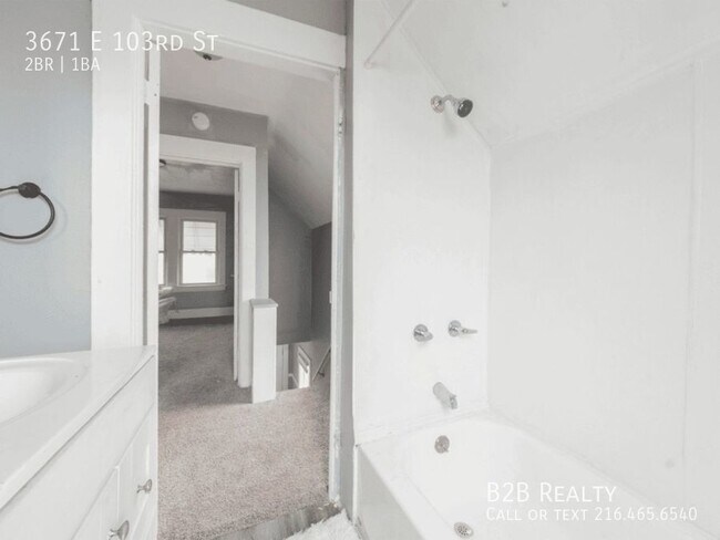 Foto del edificio - 3671 E 103rd St