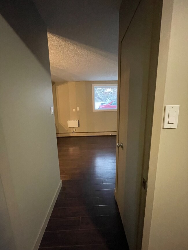 Photo du bâtiment - 601 Lansdowne Ave