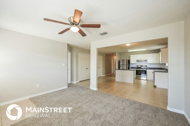 Building Photo - 11254 Country Canyon