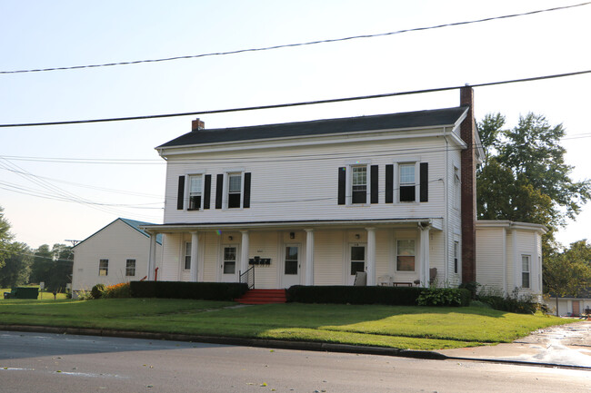 Foto del edificio - 8965 N Main St
