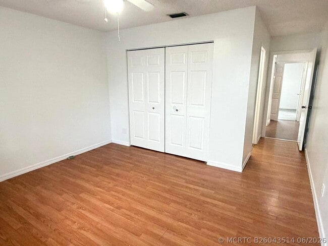Building Photo - 3808 Inlet Cir