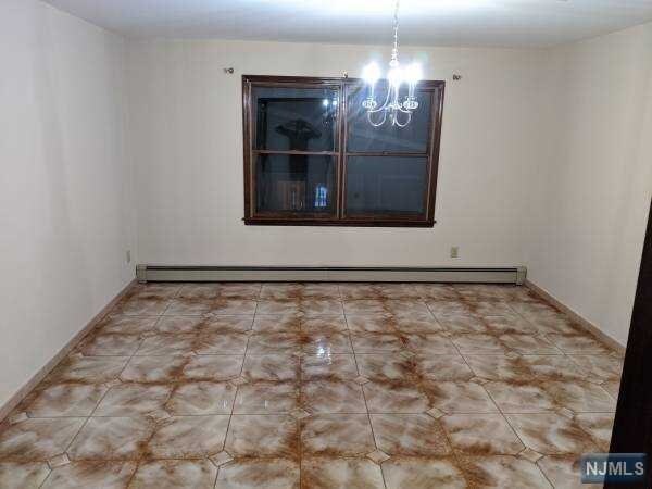 Building Photo - 4 Dyer Pl