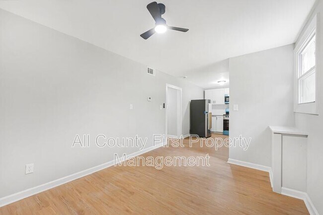 Foto del edificio - 2845 3rd Ave SW