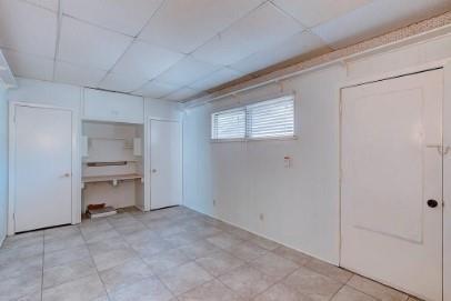 Building Photo - 202 Prairie Dell Ave