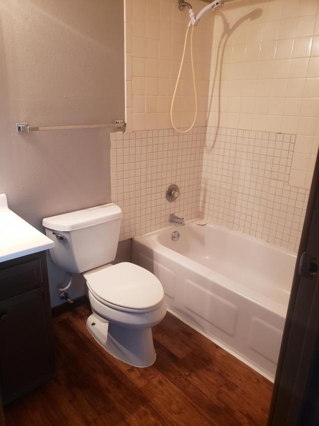 Building Photo - 2 bedroom in Alexandria MN 56308
