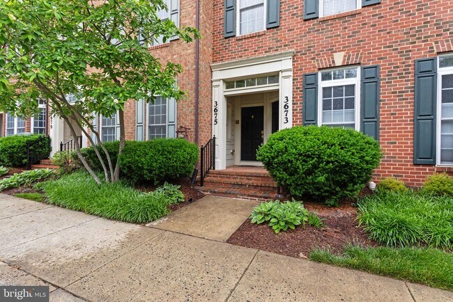 Foto del edificio - 3675 Spring Hollow Ln