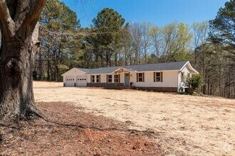 Building Photo - 4882 Sugar Pike Rd