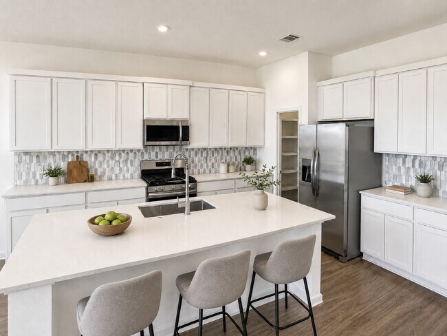 Foto del edificio - 2434 Pear Blossom Ln