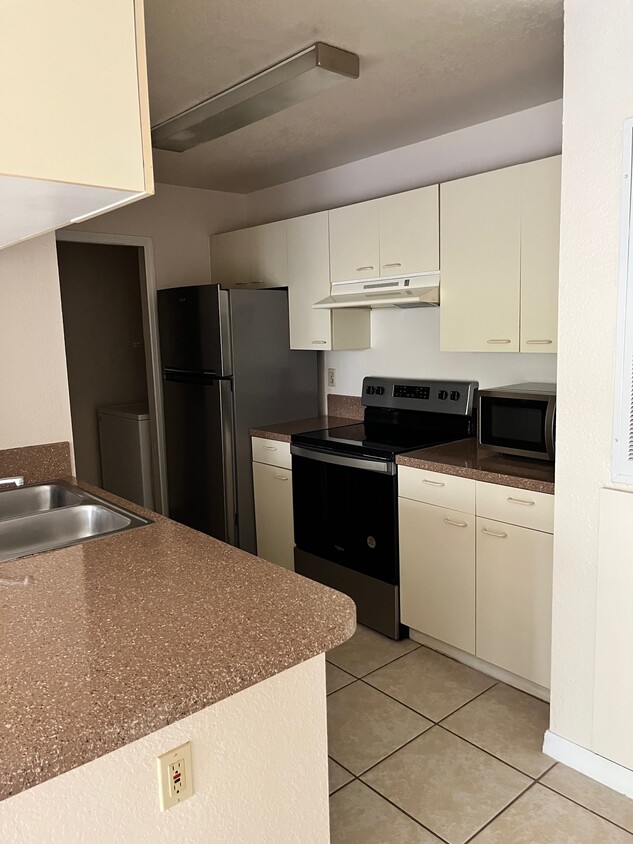 Foto principal - 2550 N Alafaya Trl