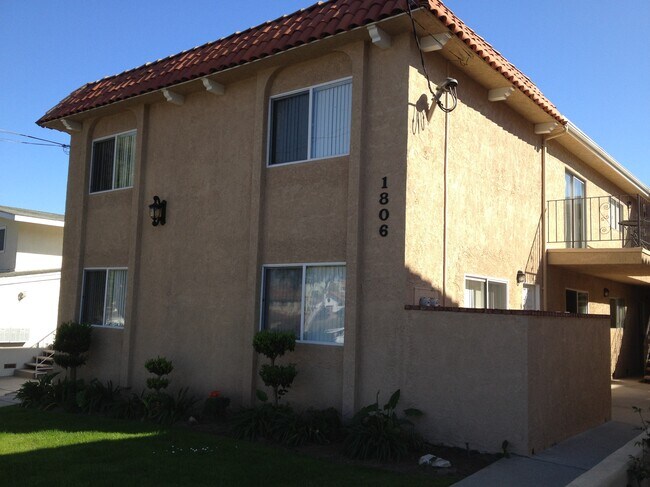 Foto del edificio - 1806 Grant Ave