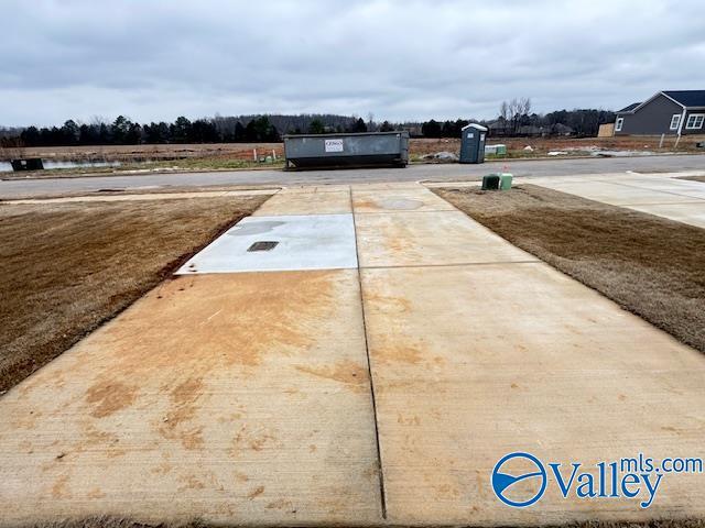 Building Photo - 136 Foster Wy Dr