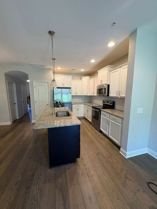 Building Photo - NOW AVAILABLE IN BRIDGEMILL - TOWNHOME