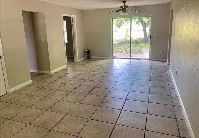 Foto del edificio - 3482 SE 137th St