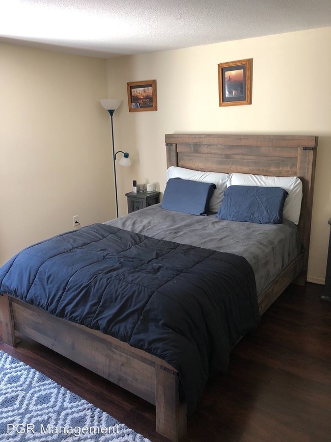 Foto del edificio - 2 br, 1 bath House - 214 Burgundy Hill Lane