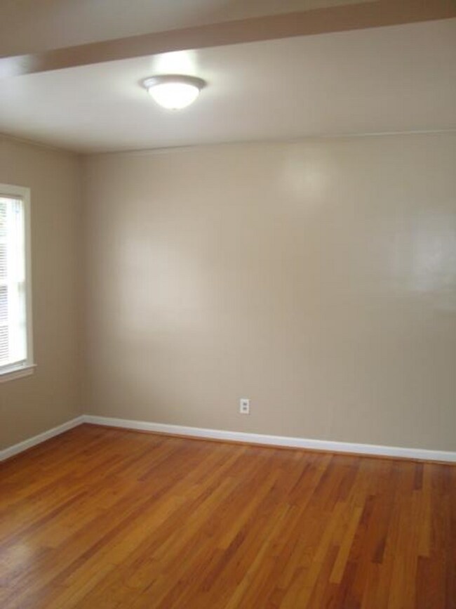 Foto del edificio - Rent Ready to move in!