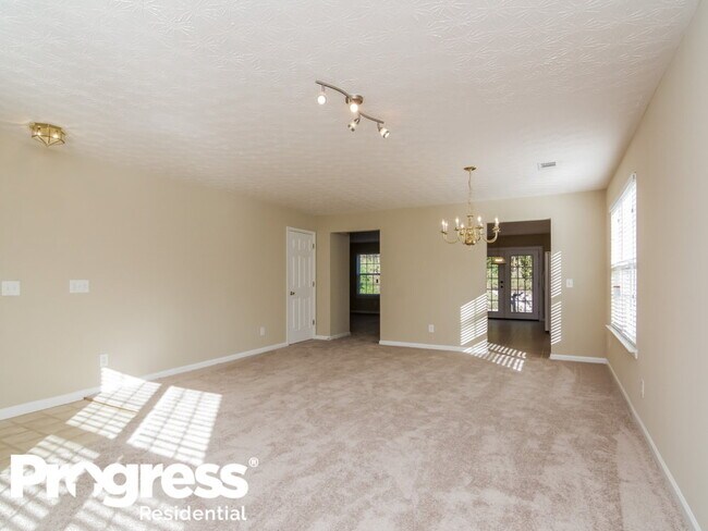 Building Photo - 341 Meadows Ln