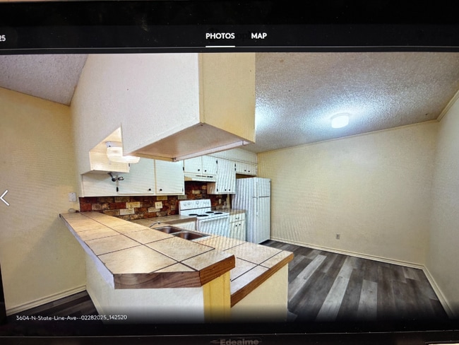 Building Photo - 116 E 37th St