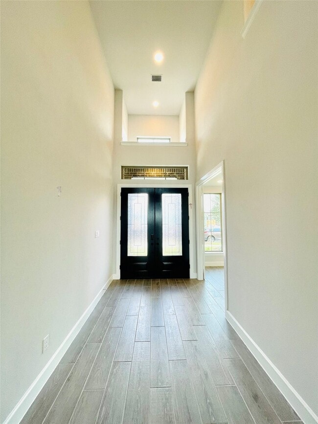 Building Photo - 596 Santa Rosa Hls Dr