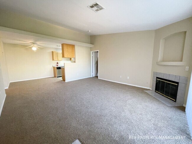 Foto del edificio - 4730 E Craig Rd