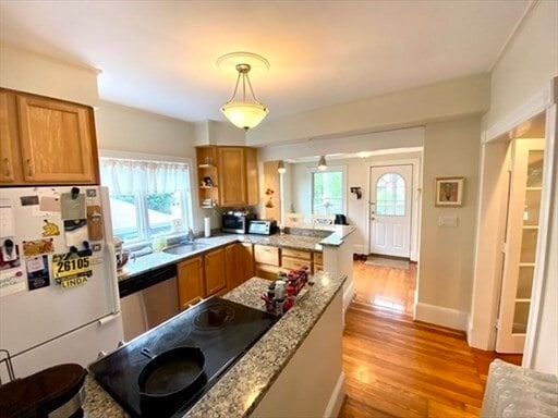 Foto del edificio - 40 Laurel St