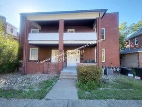 Building Photo - 1423 Beaver Rd